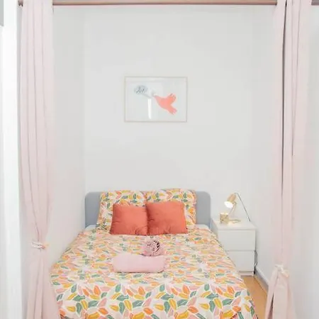 Le Moineau -Poterne -Parking Gratuit -Calme-Centre Apartment Valenciennes Exterior photo
