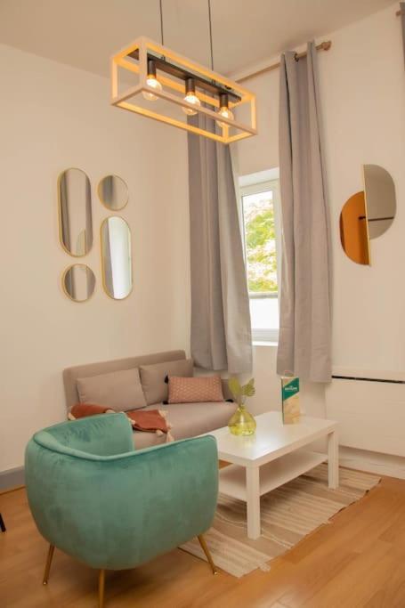 Apartment Le Moineau -poterne -parking Gratuit -calme-centre *